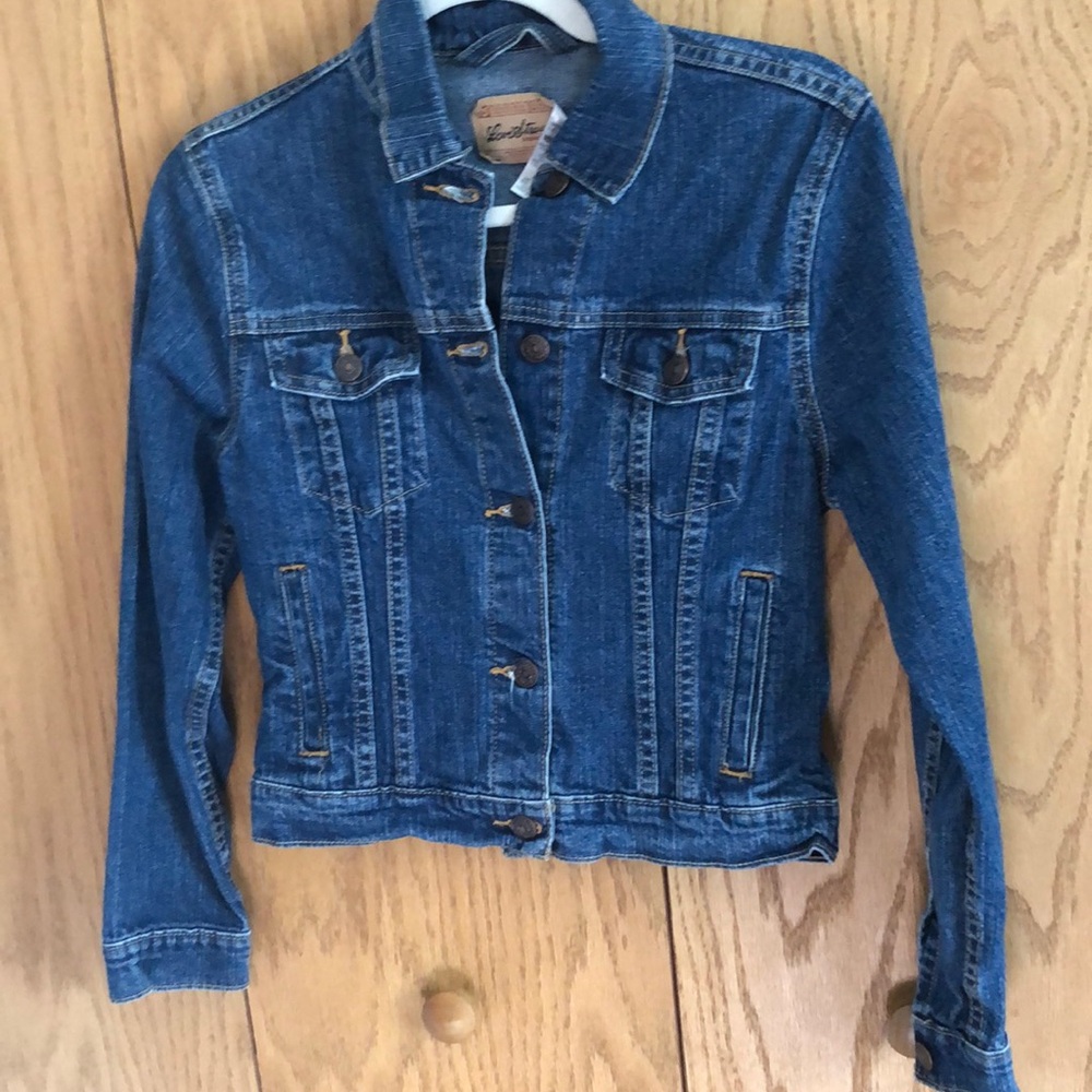 Levi’s girls Vintage Jean Jacket Size XL (14)